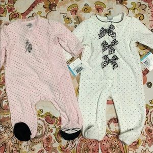 Set of two velour onesies. 6mos.